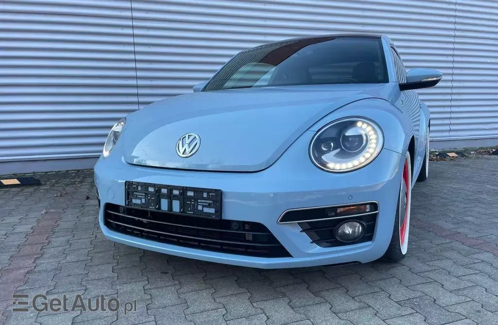 VOLKSWAGEN New Beetle 