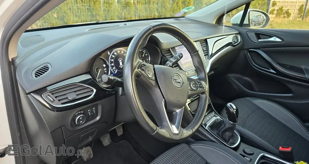 OPEL Astra 1.2 Turbo Start/Stop GS Line