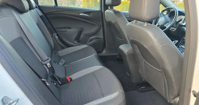 OPEL Astra 1.2 Turbo Start/Stop GS Line