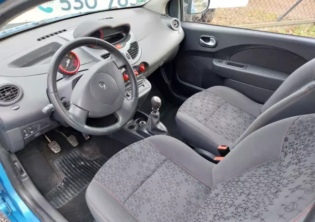 RENAULT Twingo 1.2 16V Rip Curl
