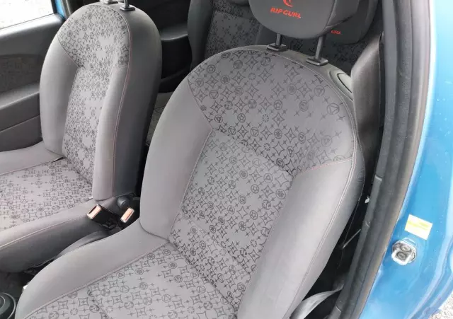 RENAULT Twingo 1.2 16V Rip Curl