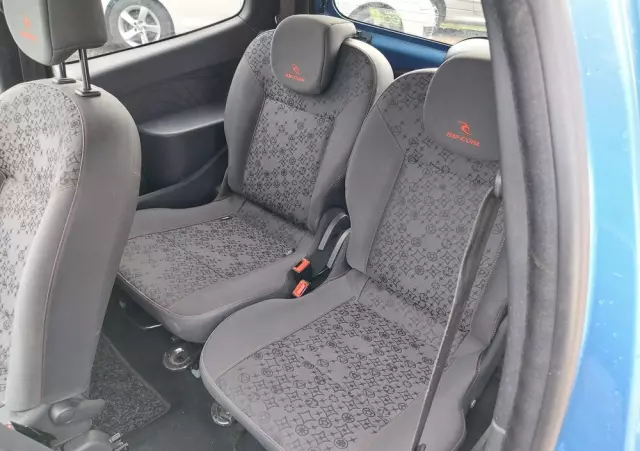 RENAULT Twingo 1.2 16V Rip Curl