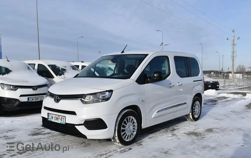 TOYOTA Proace City Verso Long 1.5 D-4D Business