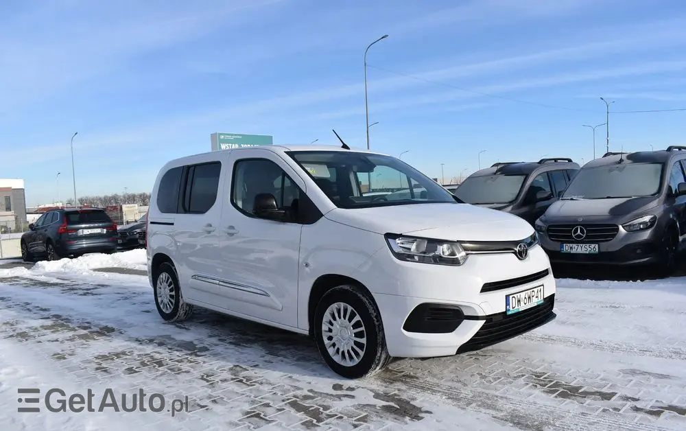 TOYOTA Proace City Verso Long 1.5 D-4D Business
