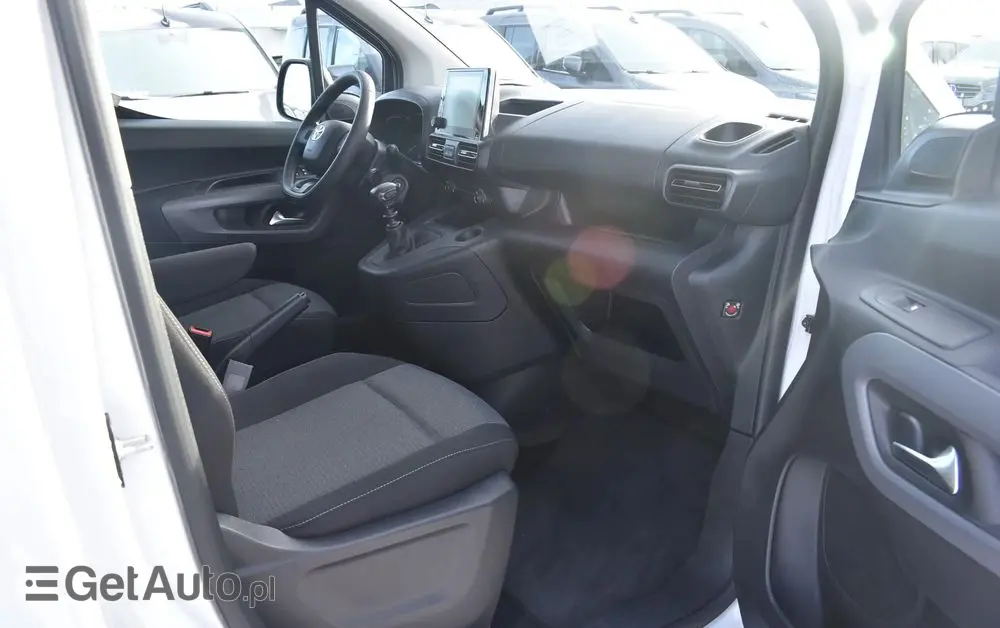 TOYOTA Proace City Verso Long 1.5 D-4D Business