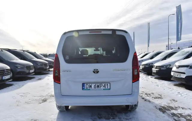 TOYOTA Proace City Verso Long 1.5 D-4D Business