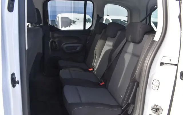 TOYOTA Proace City Verso Long 1.5 D-4D Business