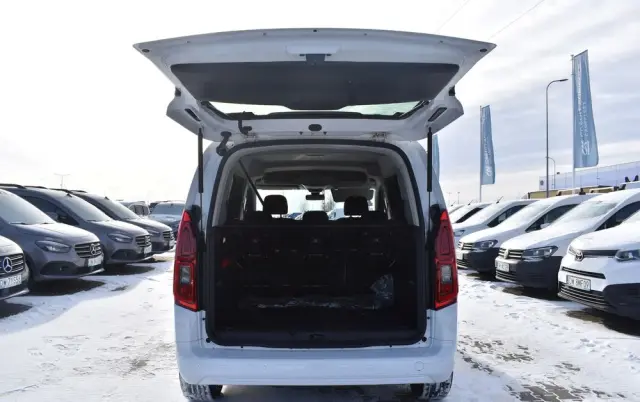 TOYOTA Proace City Verso Long 1.5 D-4D Business