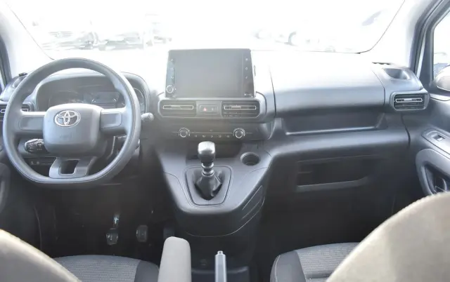 TOYOTA Proace City Verso Long 1.5 D-4D Business