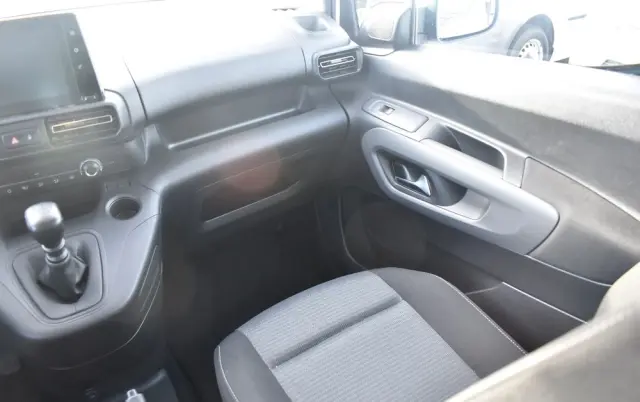 TOYOTA Proace City Verso Long 1.5 D-4D Business