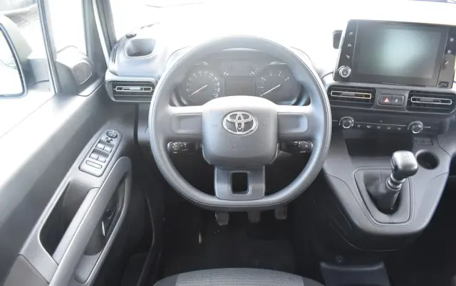 TOYOTA Proace City Verso Long 1.5 D-4D Business