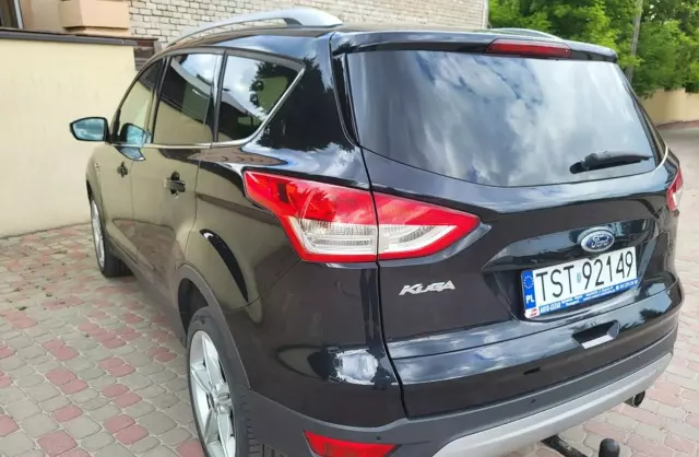 FORD Kuga 