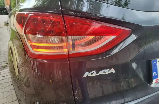 FORD Kuga 