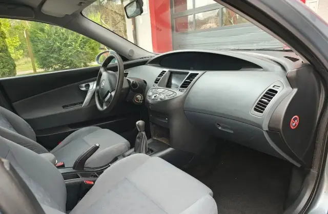NISSAN Primera 
