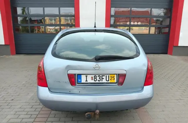 NISSAN Primera 