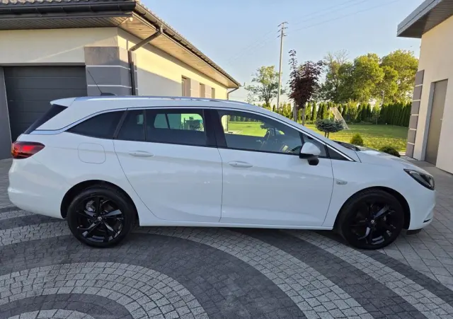 OPEL Astra 1.4 Turbo Start/Stop Innovation