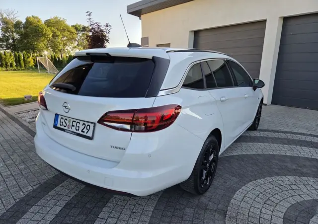 OPEL Astra 1.4 Turbo Start/Stop Innovation