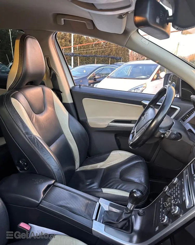 VOLVO XC 60 2.4D DRIVe RDesign