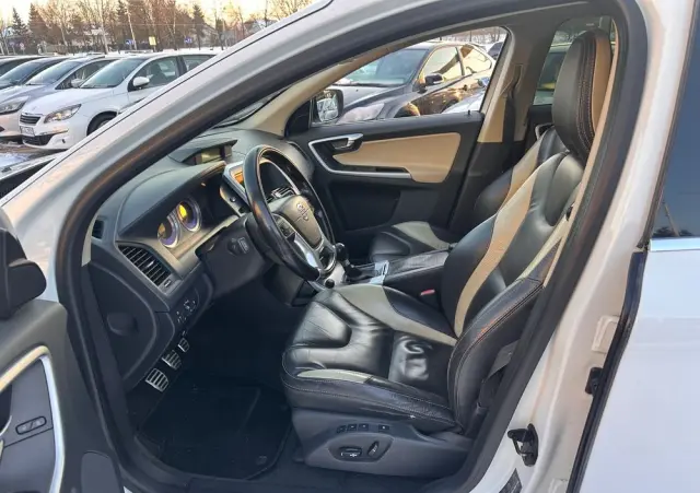 VOLVO XC 60 2.4D DRIVe RDesign