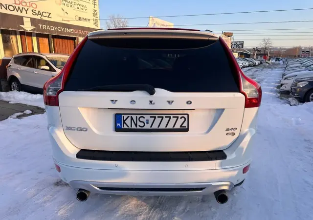 VOLVO XC 60 2.4D DRIVe RDesign