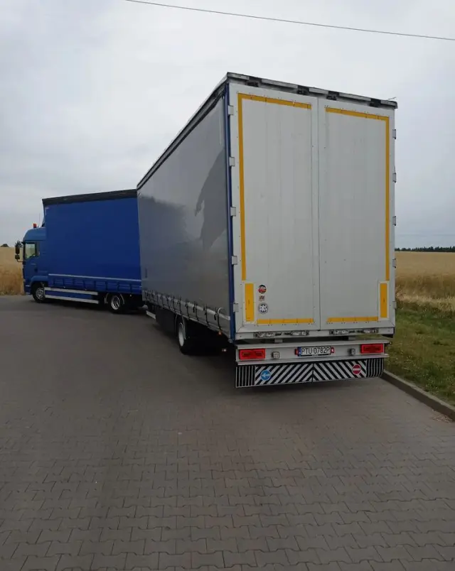 KONAR JG3 PRZEJAZDOWA PRZESTRZENA TANDEM 60M3 