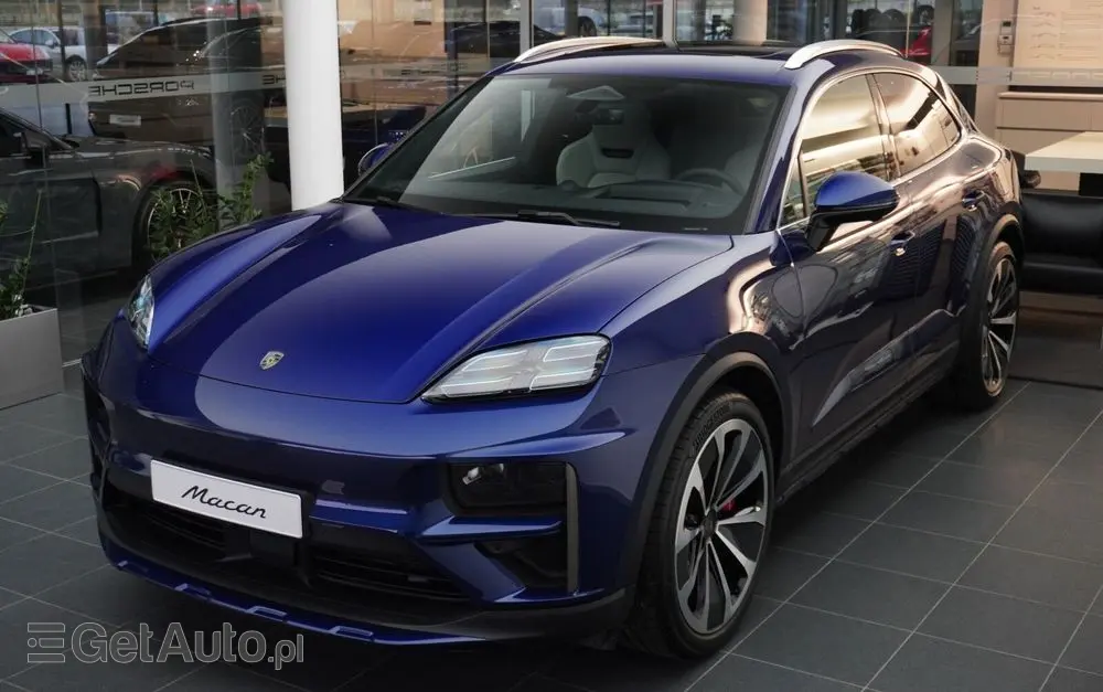 PORSCHE Macan 