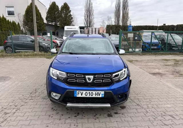 DACIA Sandero Stepway Blue dCi 95 Prestige
