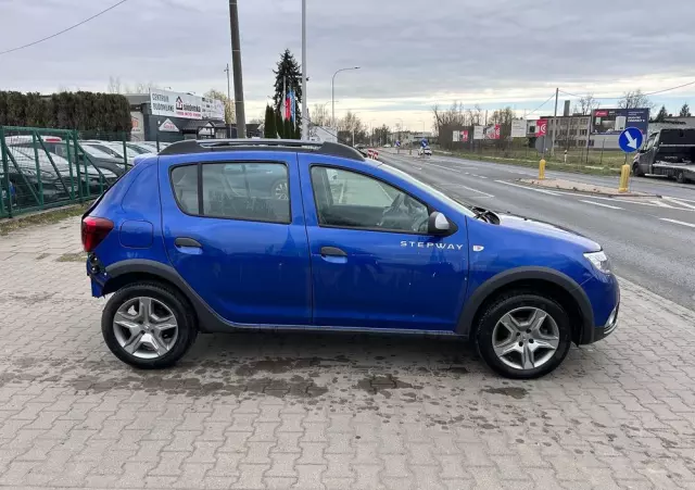 DACIA Sandero Stepway Blue dCi 95 Prestige