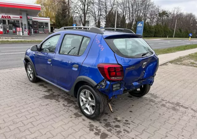 DACIA Sandero Stepway Blue dCi 95 Prestige