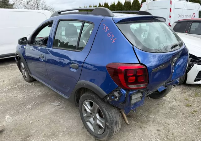 DACIA Sandero Stepway Blue dCi 95 Prestige