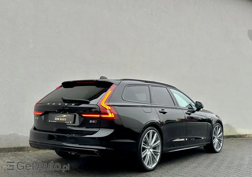 VOLVO V90 B5 D AWD Geartronic RDesign
