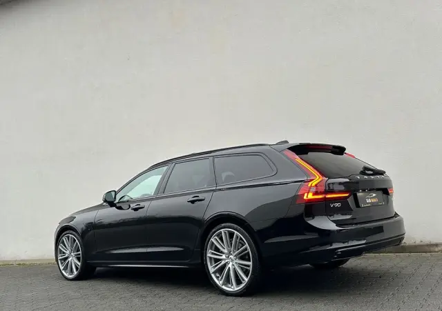 VOLVO V90 B5 D AWD Geartronic RDesign