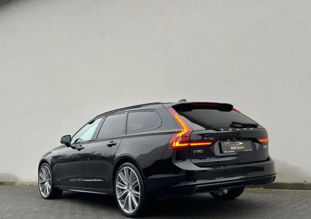 VOLVO V90 B5 D AWD Geartronic RDesign