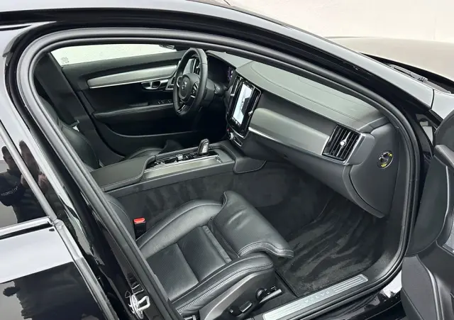 VOLVO V90 B5 D AWD Geartronic RDesign