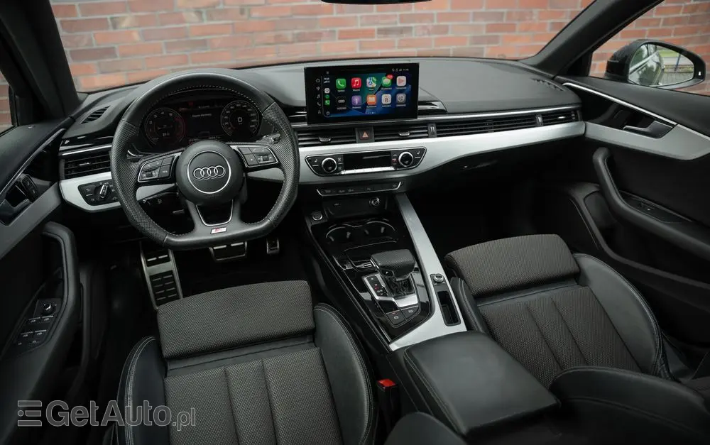 AUDI A4 Avant 40 TFSI S tronic S line