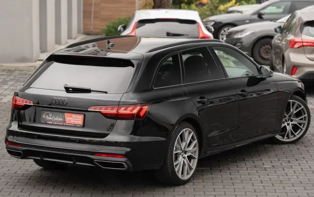 AUDI A4 Avant 40 TFSI S tronic S line