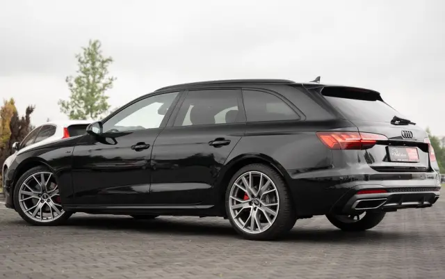 AUDI A4 Avant 40 TFSI S tronic S line