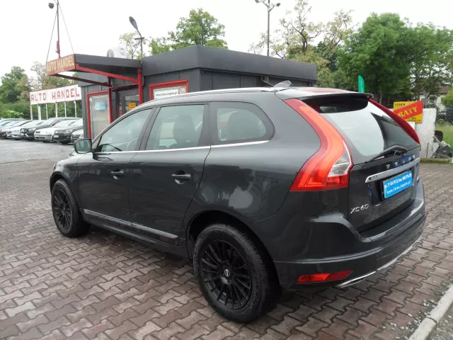 VOLVO XC 60 