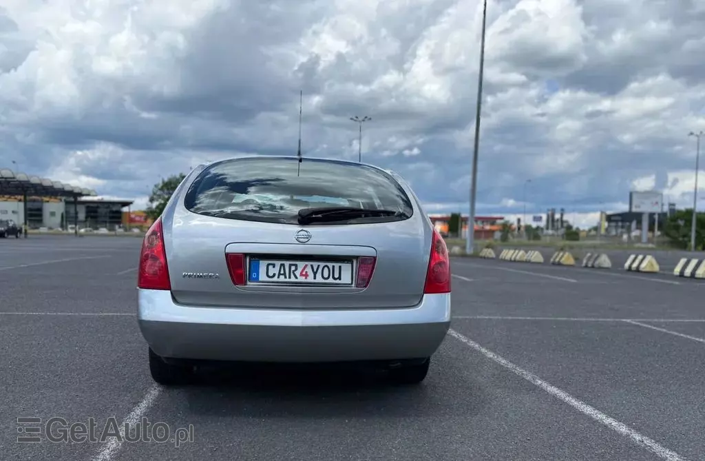 NISSAN Primera 