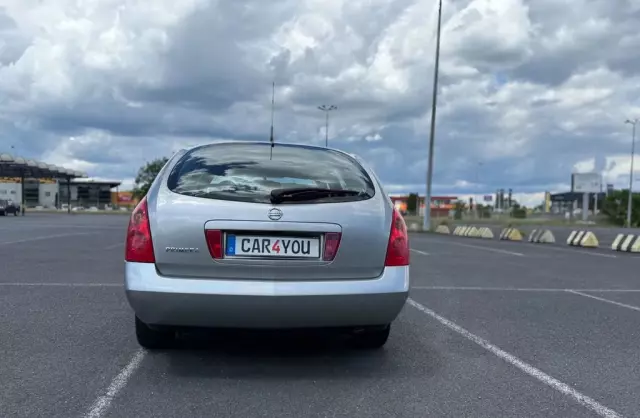 NISSAN Primera 
