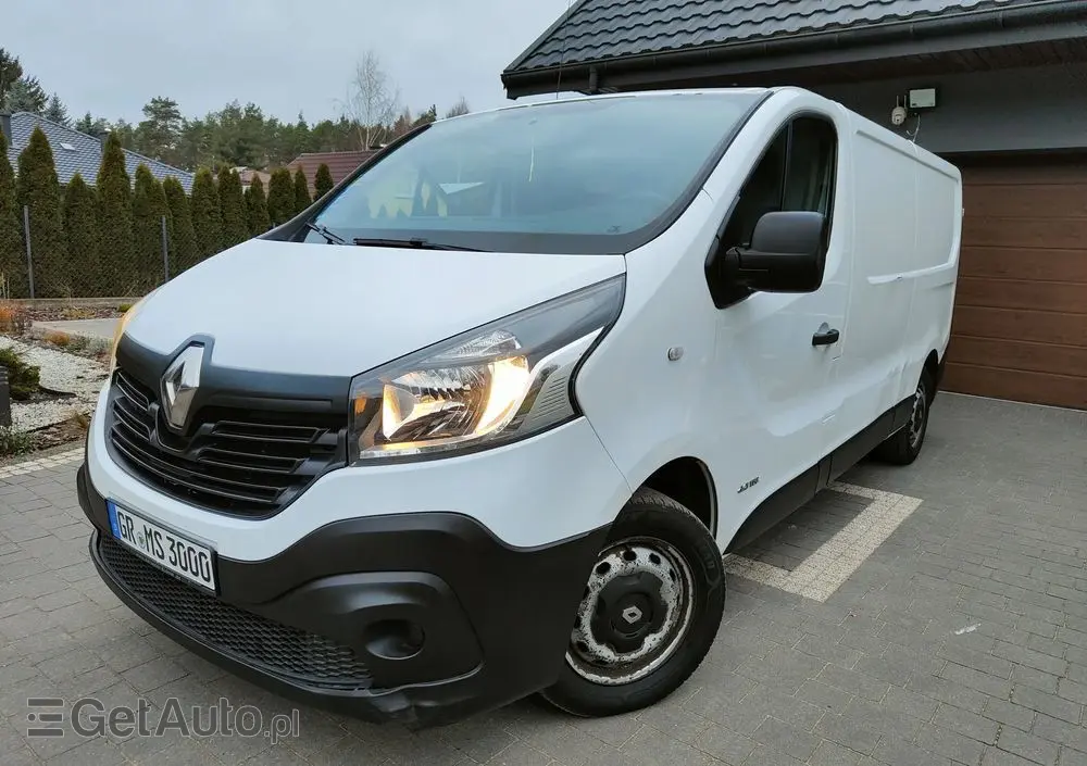 RENAULT Trafic 