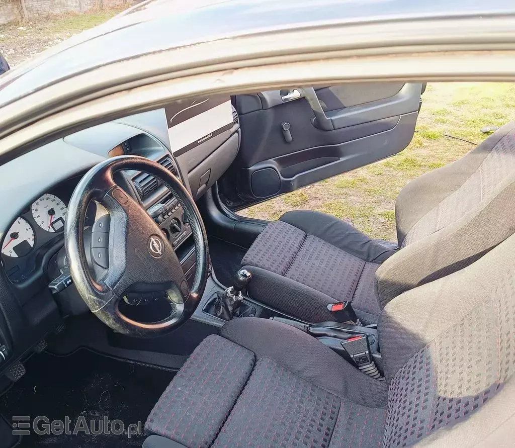 OPEL Astra 1.6 Ecotec 16V (101 KM)