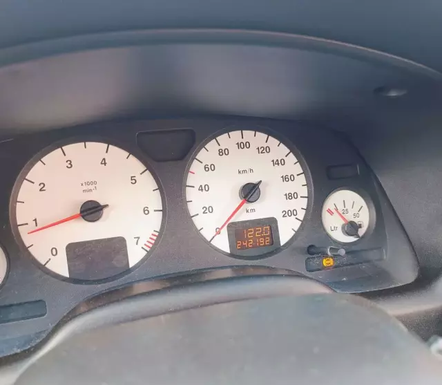 OPEL Astra 1.6 Ecotec 16V (101 KM)