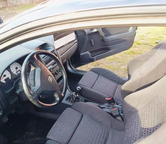 OPEL Astra 1.6 Ecotec 16V (101 KM)
