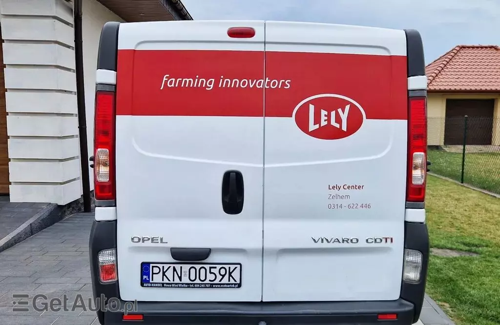 OPEL Vivaro 
