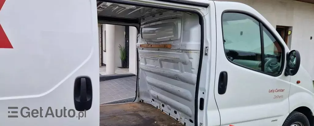 OPEL Vivaro 