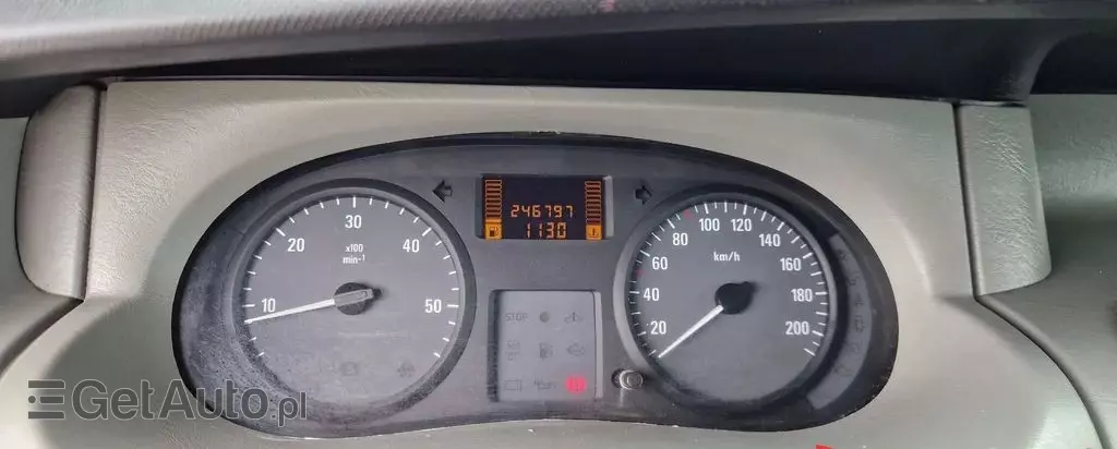 OPEL Vivaro 