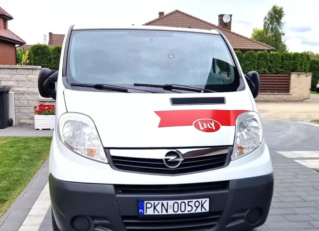 OPEL Vivaro 