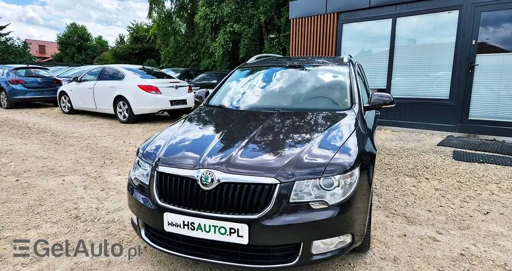 SKODA Superb 2.0 TSI Business DSG