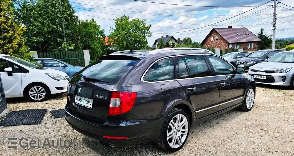 SKODA Superb 2.0 TSI Business DSG